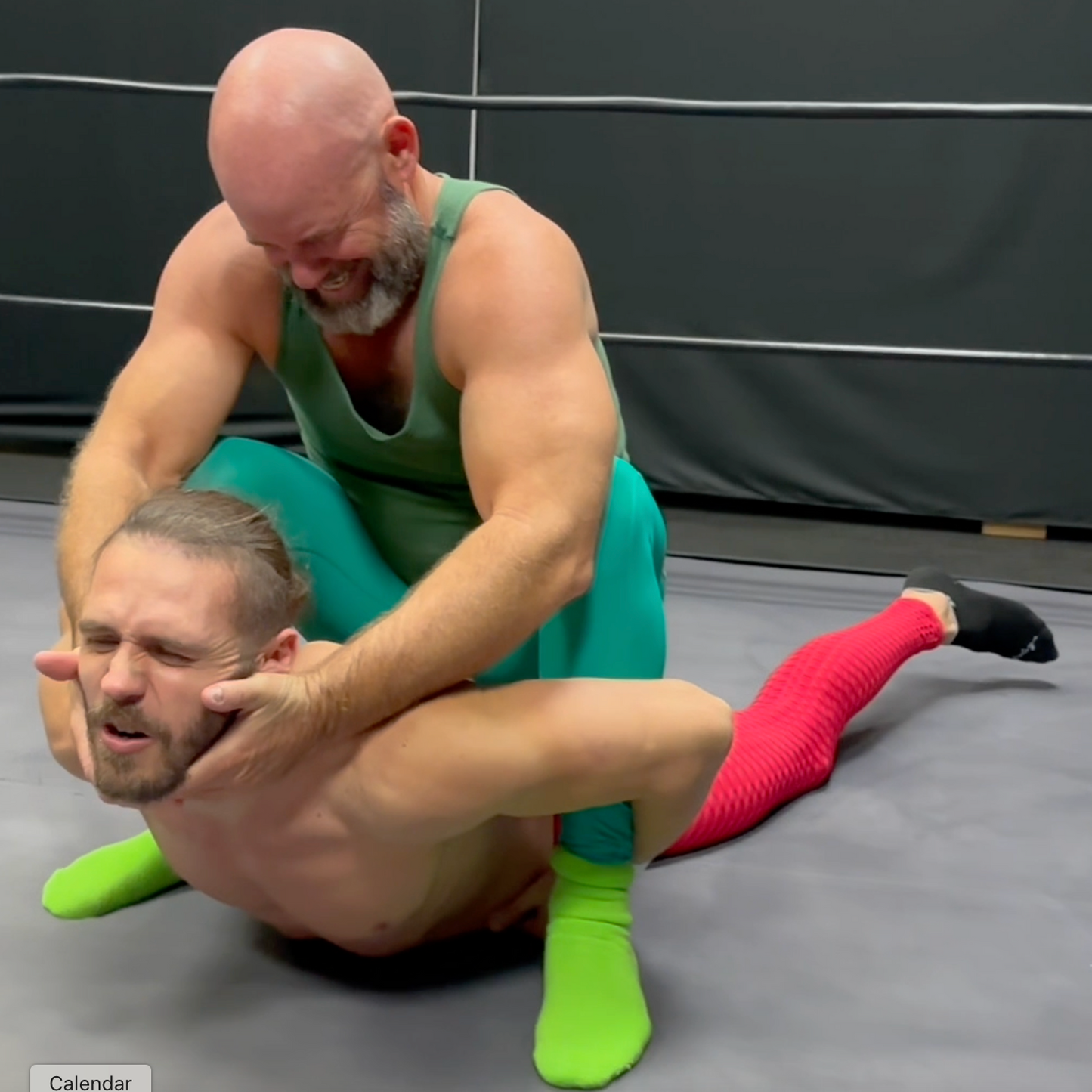 Santa Strip Battle - Dick v Tarz