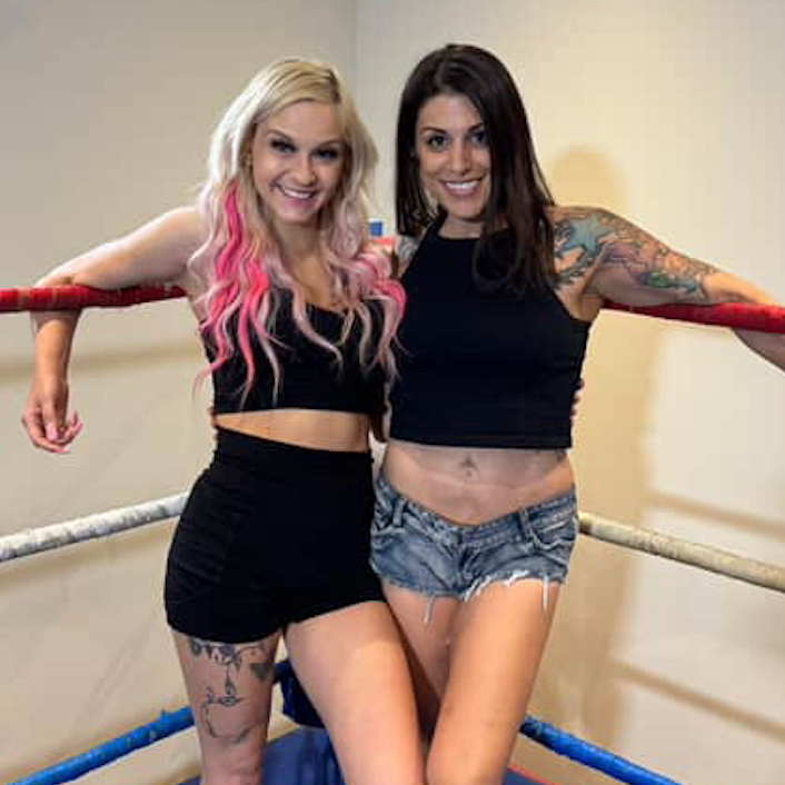 Barefoot Babes Wrestle In Short Shorts! (uncut version)