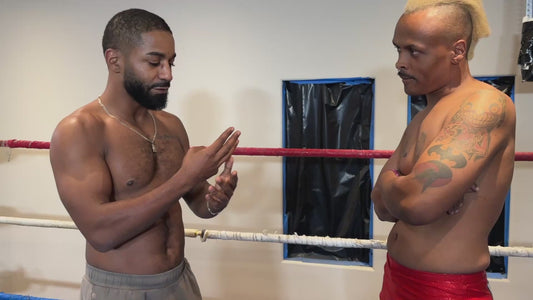 Men's Wrestling - Kiss My Ass Match: Romeo v Sparkles